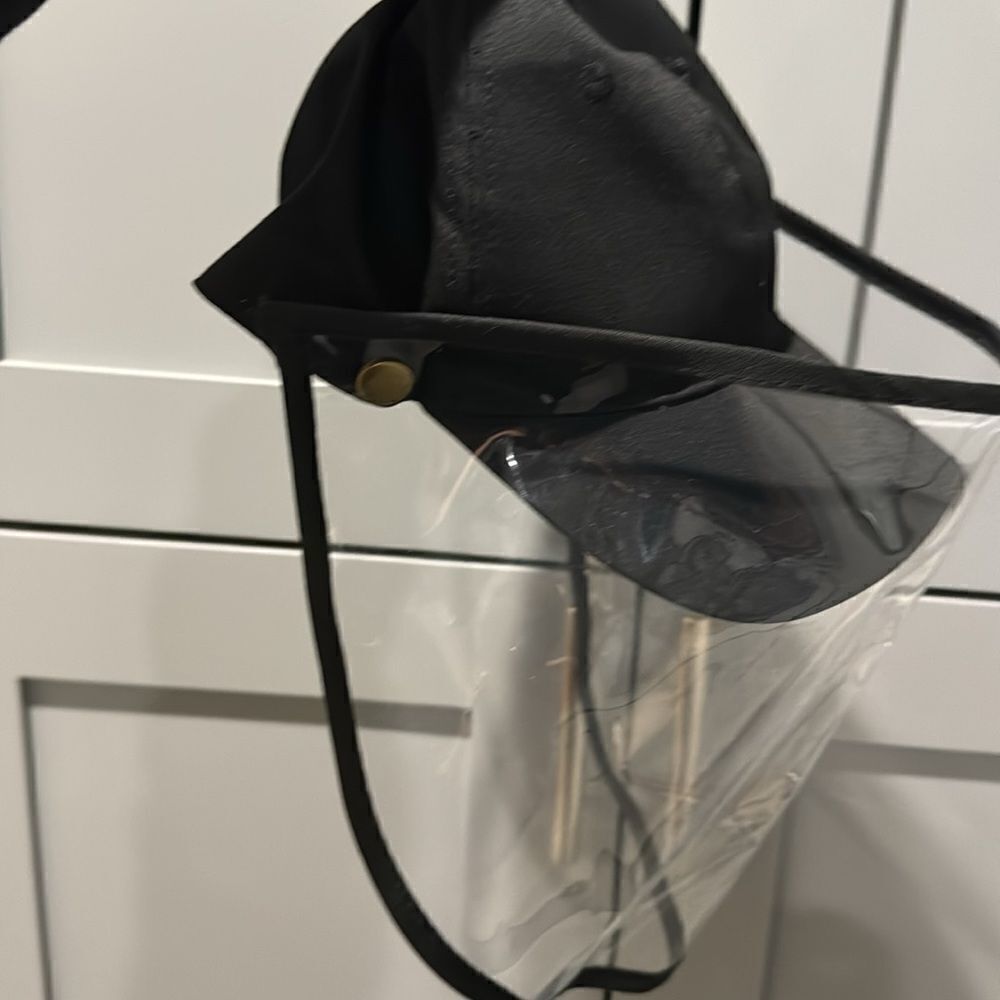 Hat 🧢 with cover with plastic